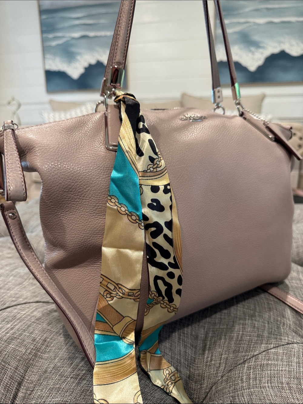 COACH Bag Kelsey Large Taupe Pebbled Leather Satchel Crossbody EUC - Picture 3 of 17